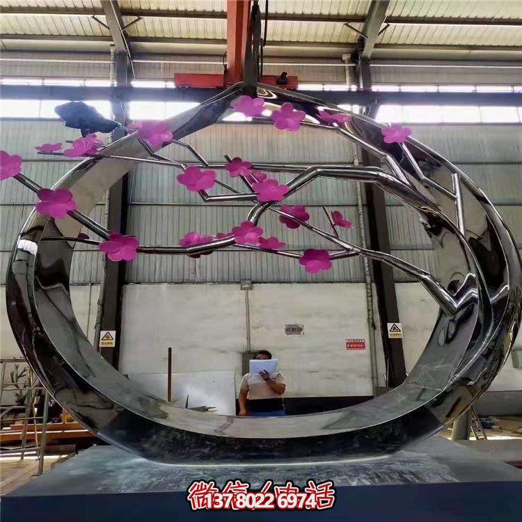 抽象不銹鋼梅花圓環(huán)樹(shù)枝雕塑景觀(guān)