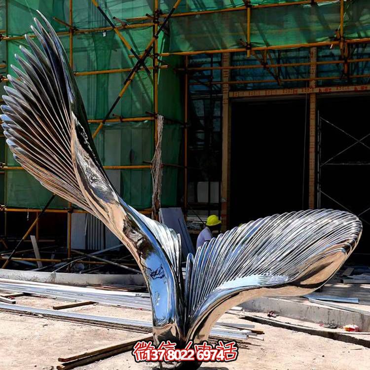 現(xiàn)代風(fēng)格不銹鋼噴泉擺件，創(chuàng)造完美的戶外水景