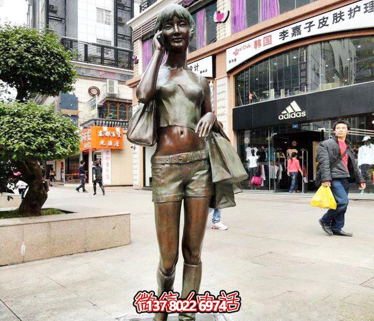 精美銅雕女孩雕塑——帶你暢游街頭，體驗(yàn)夢幻快樂時光