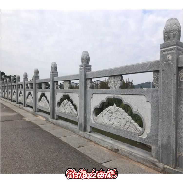 精致青石石雕欄桿，打造美麗公園景區(qū)