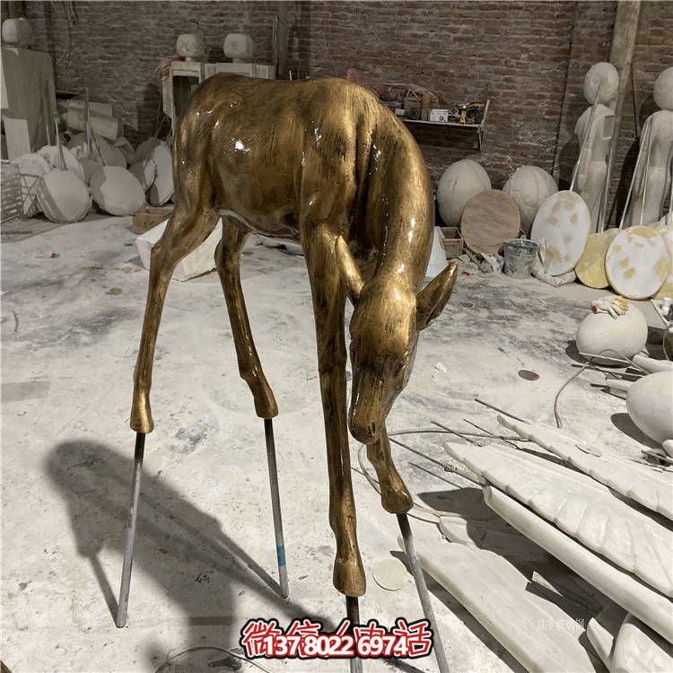 玻璃鋼仿銅戶(hù)外景觀梅花鹿雕塑